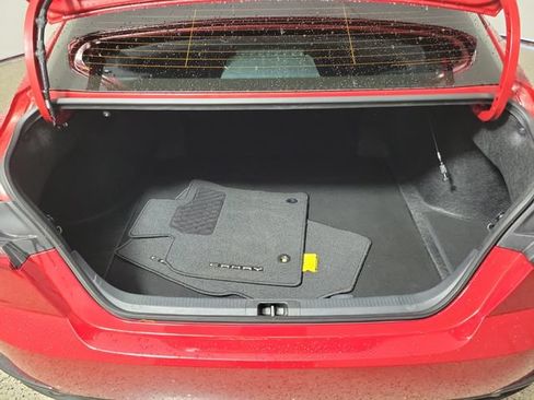 Used 2025 Toyota Camry SE FWD image 10