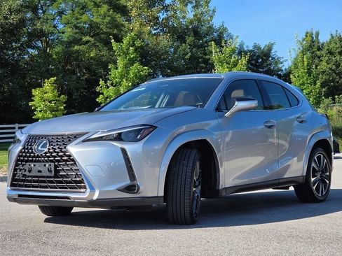 Used 2025 Lexus UX 300h AWD w/ Accessory Package (Z1) image 26