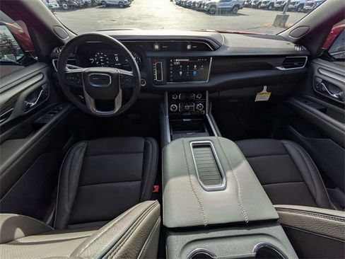 Used 2024 GMC Yukon Denali w/ Max Trailering Package image 33