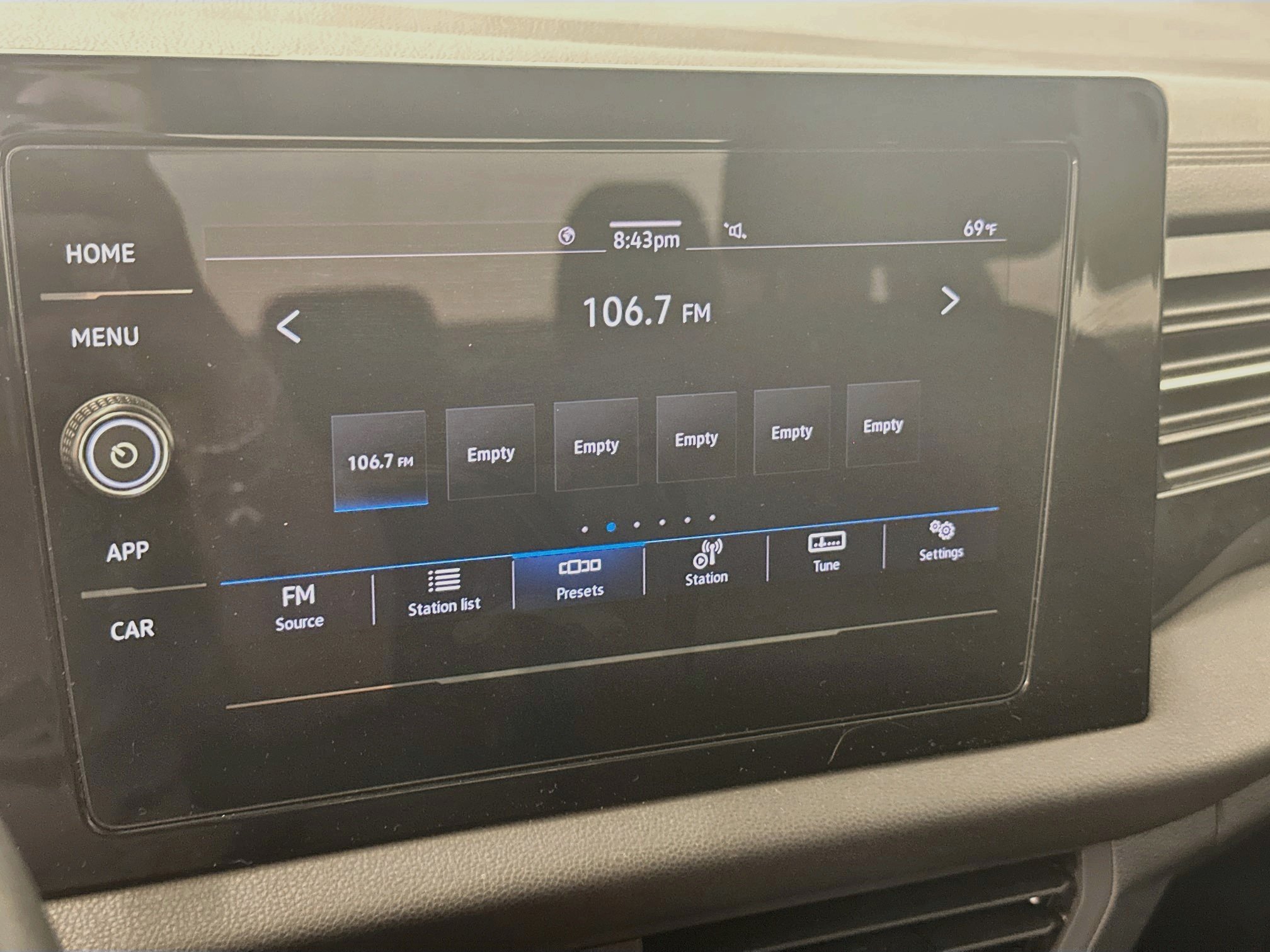 Used 2025 Volkswagen Jetta S FWD image 21