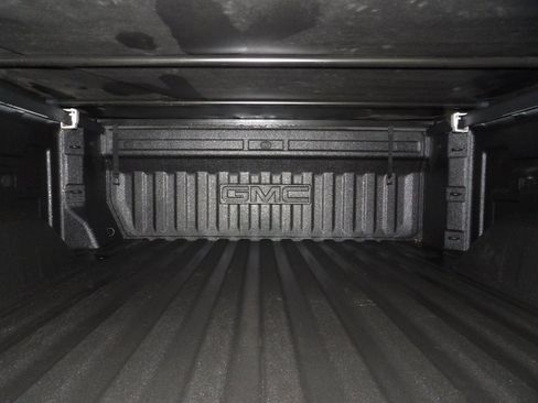 Used 2025 GMC Sierra 1500 AT4 w/ Technology Package image 41