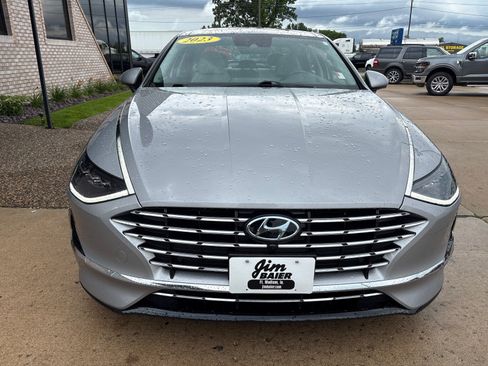 Used 2023 Hyundai Sonata Limited w/ Cargo Package FWD image 6