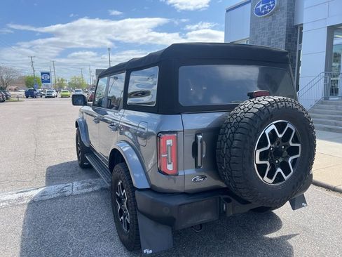 Used 2022 Ford Bronco Outer Banks image 6