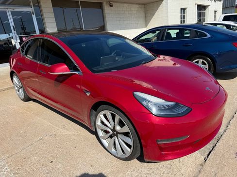 Used 2018 Tesla Model 3 Performance AWD/4WD image 6
