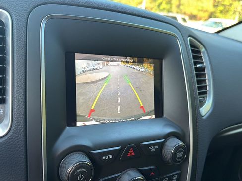 Used 2020 Dodge Durango SXT RWD image 25