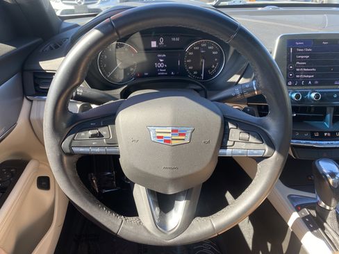 Used 2020 Cadillac CT4 Luxury w/ Sun And Sound Package image 11