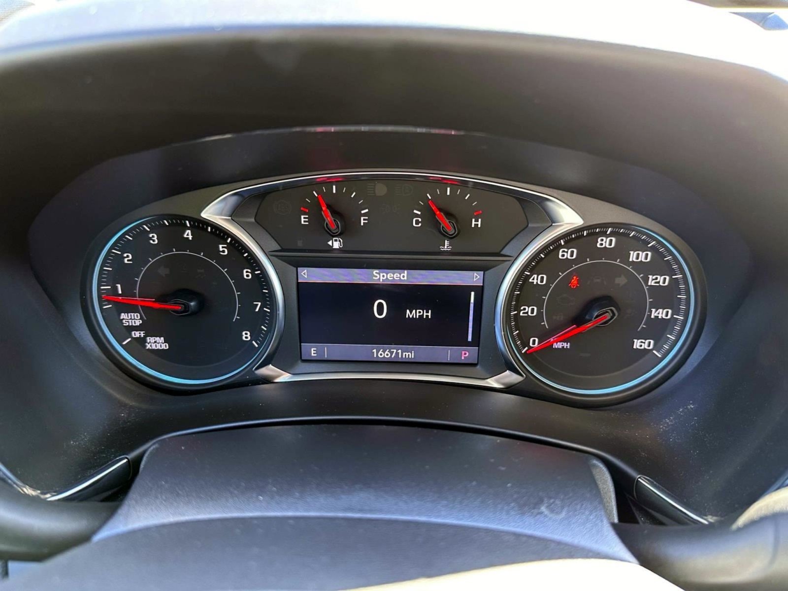 Used 2024 Chevrolet Equinox Premier AWD/4WD image 20