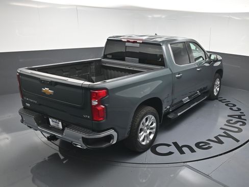 Used 2025 Chevrolet Silverado 1500 LTZ w/ LTZ Premium Package image 36