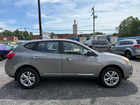 Used 2011 Nissan Rogue S FWD image 7