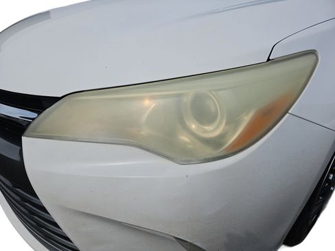 Used 2016 Toyota Camry LE FWD image 28