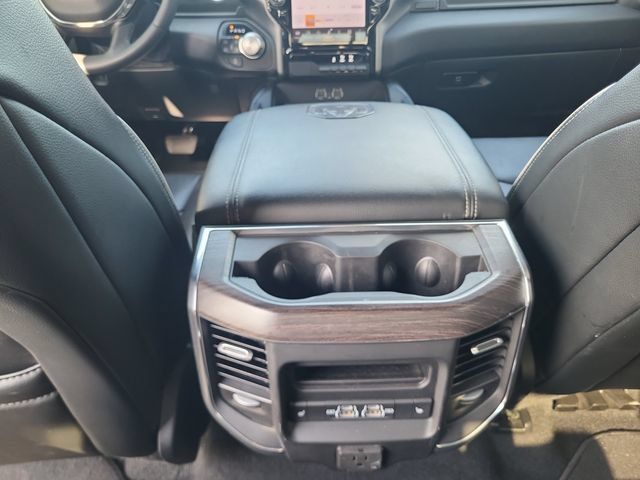 Used 2025 RAM 1500 Laramie AWD/4WD image 21
