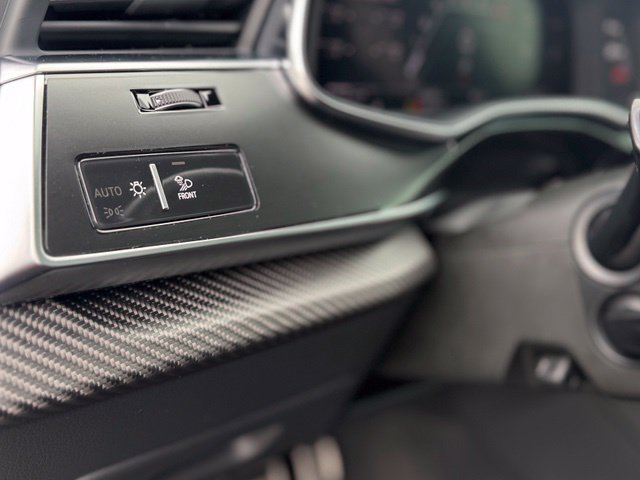 Used 2020 Audi RS Q8 AWD/4WD image 17
