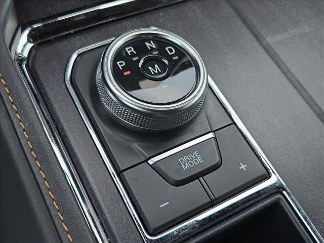 Used 2023 Ford Expedition Platinum RWD image 11