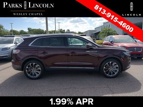 Used 2022 Lincoln Nautilus Reserve w/ Luxury Package AWD/4WD image 3