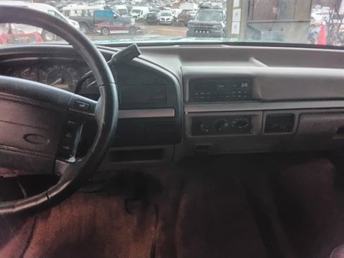 Used 1995 Ford Bronco XLT image 11