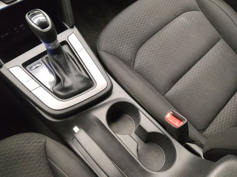 Used 2019 Hyundai Elantra Value Edition w/ Cargo Package image 26