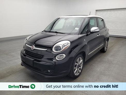 Used 2017 FIAT 500L Lounge w/ Premium Package image 1