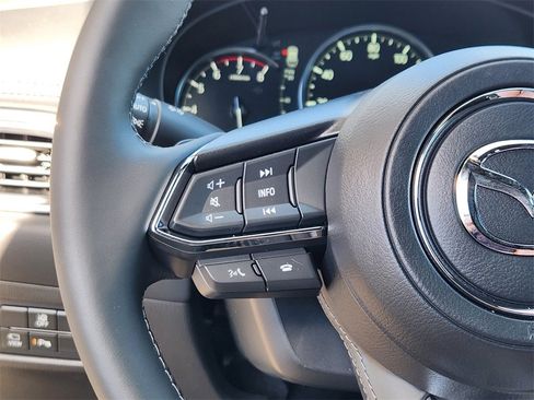 New 2025 MAZDA CX-5 Signature image 10