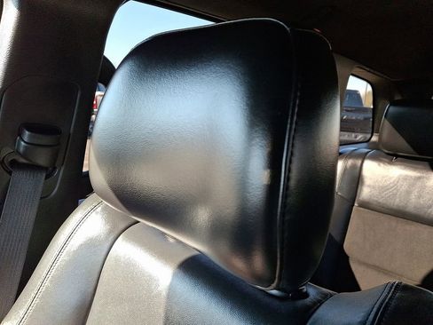 Used 2019 Jeep Grand Cherokee Altitude image 18