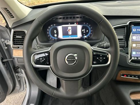 Certified 2023 Volvo XC90 B6 Plus w/ Protection Package Premier image 18