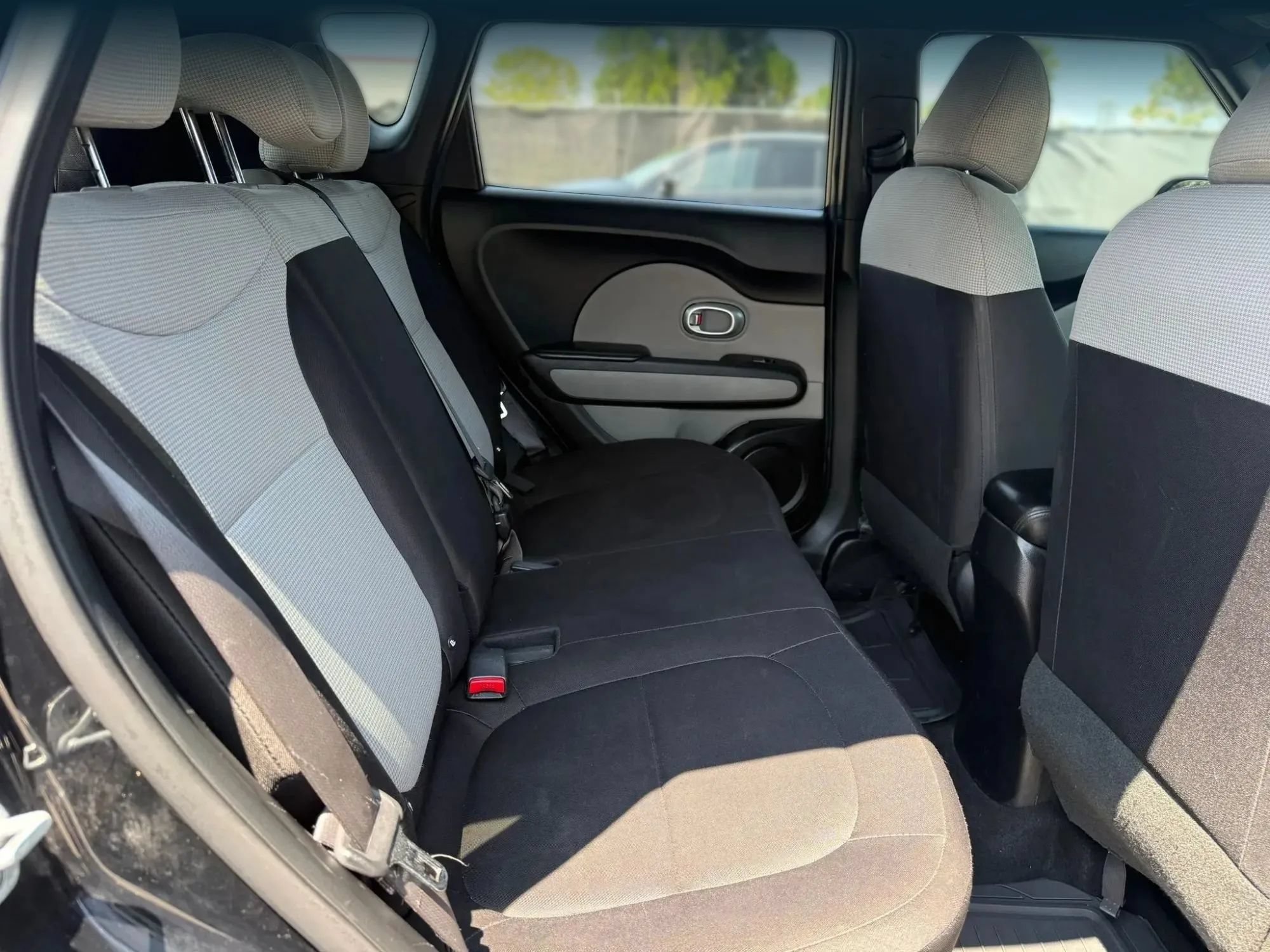 Used 2018 Kia Soul FWD image 20