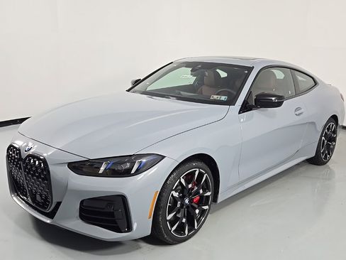 New 2026 BMW 430i xDrive Coupe w/ M Sport Package image 3