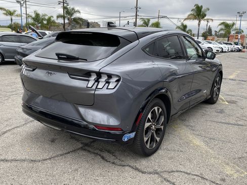 Used 2021 Ford Mustang Mach-E Premium image 10