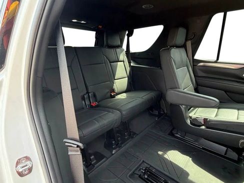 Used 2024 Chevrolet Tahoe RST w/ Luxury Package image 32