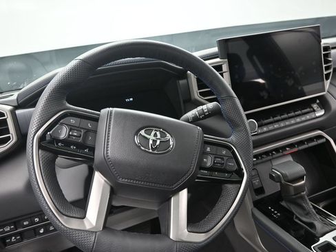 Used 2026 Toyota Sequoia Platinum AWD/4WD image 23