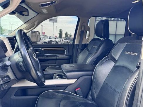 Used 2022 RAM 2500 Laramie AWD/4WD image 14