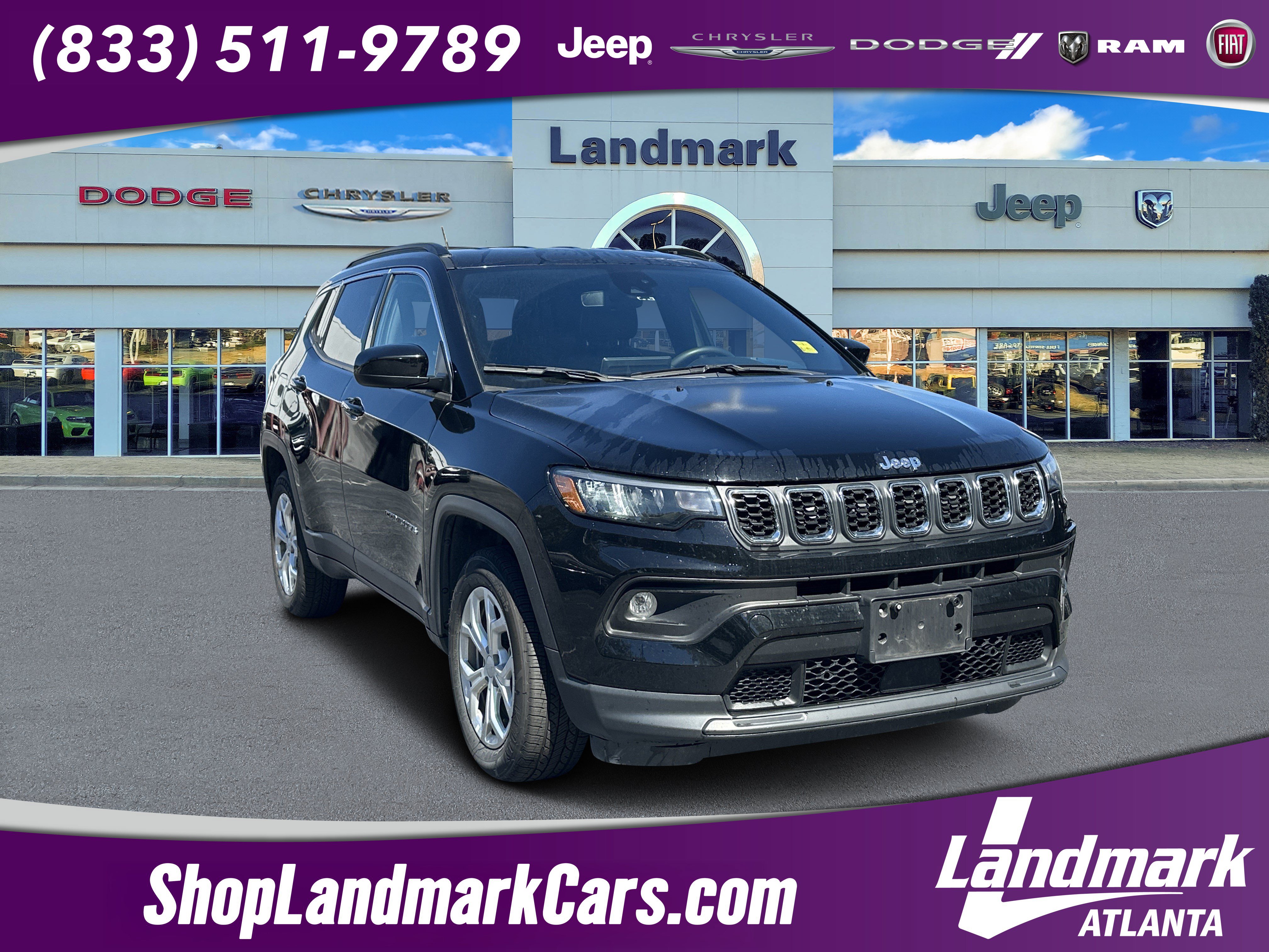 Used 2024 Jeep Compass Latitude AWD/4WD image 1