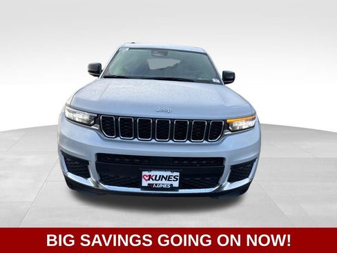New 2025 Jeep Grand Cherokee L Laredo AWD/4WD image 3