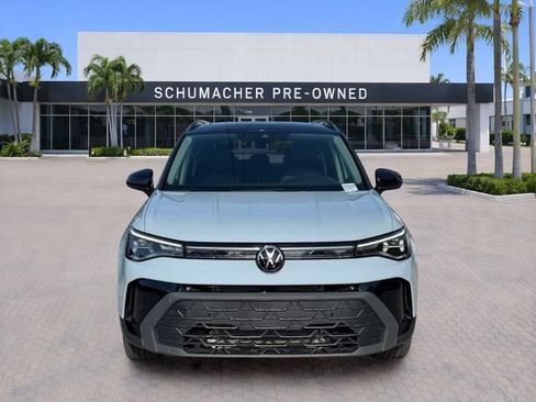 Certified 2026 Volkswagen Taos SE FWD image 2