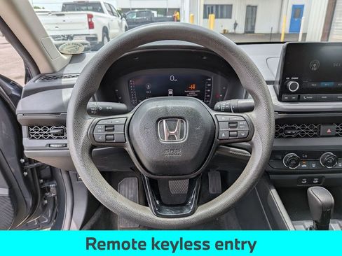 Used 2025 Honda Accord LX image 14