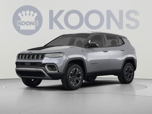 Used 2022 Jeep Compass Trailhawk w/ Trailhawk Convenience Group AWD/4WD image 1