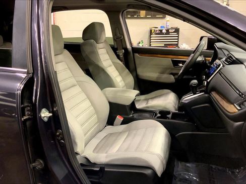 Used 2019 Honda CR-V EX image 9