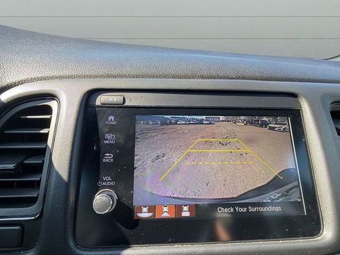 Used 2021 Honda HR-V Sport image 23