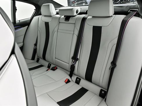 Used 2023 BMW M5 w/ Competition Package AWD/4WD image 21