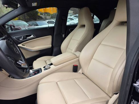Used 2019 Mercedes-Benz CLA 250 4MATIC image 18