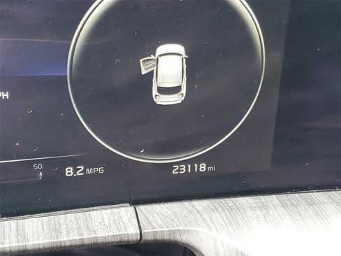 Used 2025 Kia Telluride SX w/ SX Captain's Chair Package image 12