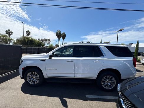 Used 2024 GMC Yukon Denali RWD image 10