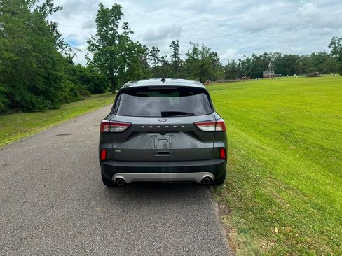 Used 2021 Ford Escape SE w/ Convenience Package FWD image 6
