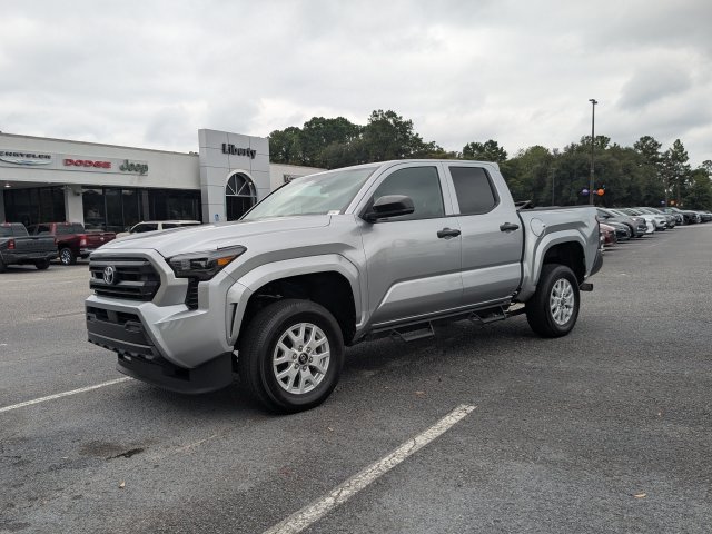 Used 2025 Toyota Tacoma SR RWD image 9