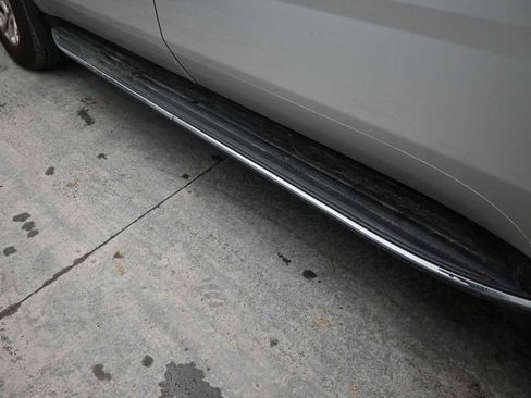 Used 2019 GMC Yukon XL SLT image 13