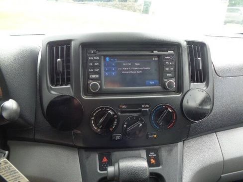 Used 2018 Nissan NV200 SV w/ Navigation Package FWD image 16