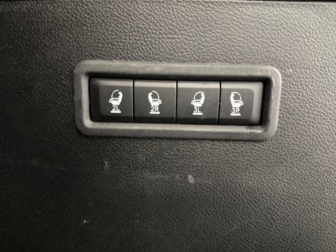 Used 2024 Jeep Wagoneer Series II image 17