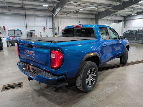 Used 2023 GMC Canyon AT4 w/ Technology Package AWD/4WD image 3