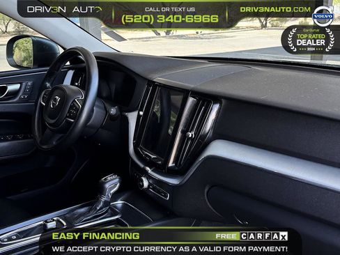 Used 2018 Volvo XC60 T6 Momentum w/ Advanced Package AWD/4WD image 16