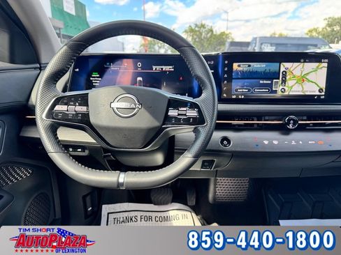 Used 2024 Nissan Ariya FWD image 32