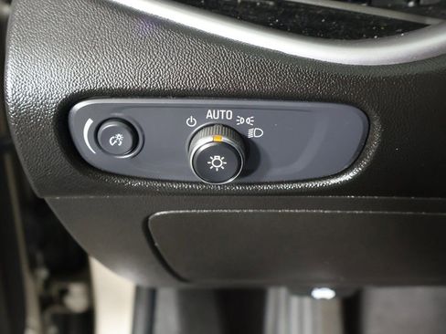 Used 2024 Chevrolet Malibu LT image 31